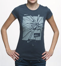 Load image into Gallery viewer, T-shirt
