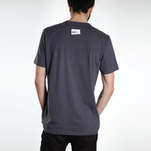 Load image into Gallery viewer, T-shirt
